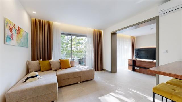 acrote-executive-grand-suite-5.jpg
