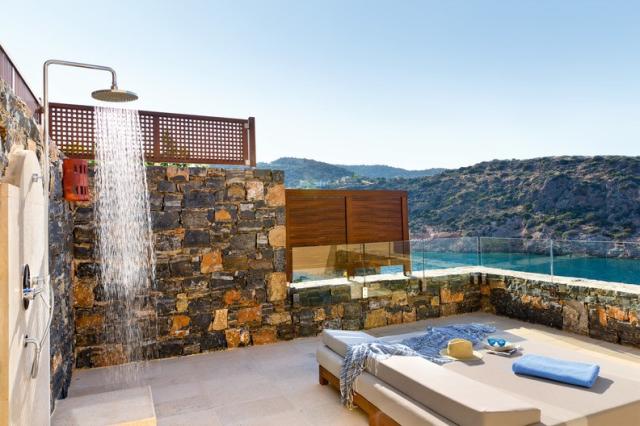 DC_Villa_SunTerrace_02.jpg