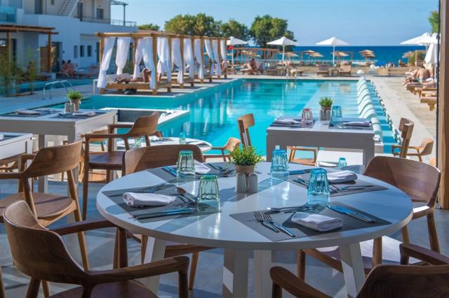 main_restaurant_2-lifestyle-beach-resort.jpg
