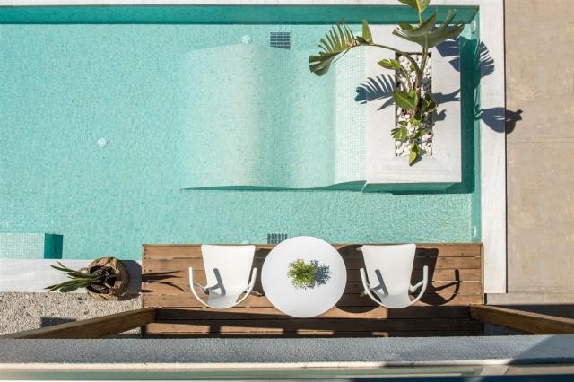 wet_aerial-lifestyle-beach-resort.jpg