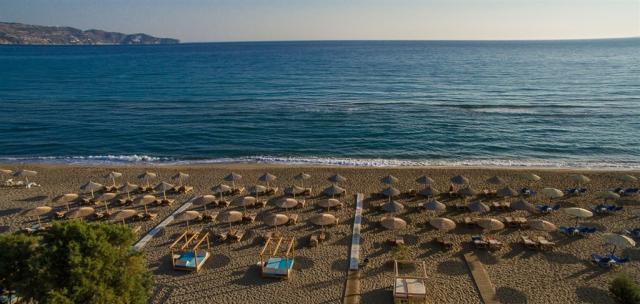 beach-lifestyle-beach-resort.jpg