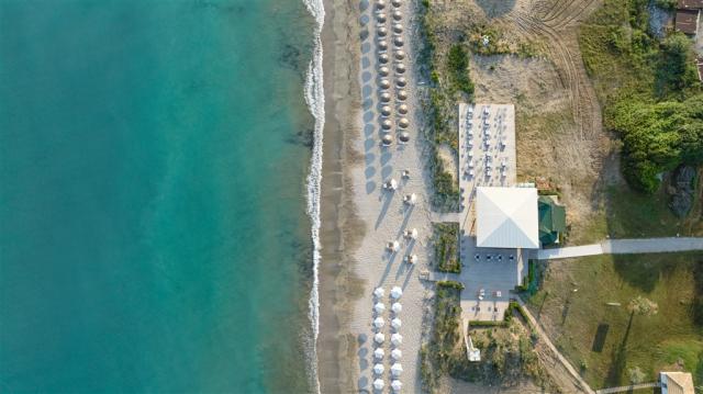 23-panoramic-view-of-the-sandy-beach-at-costa-botanica-corfu_72
