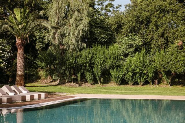 53-pool-and-nature-grecotel-corfu-costa-botanica_72dpi.jpg
