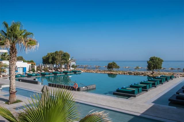 PARALOS KOSTA ALIMIA_Infinity Pool(1).jpg