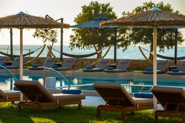 PARALOS KOSTA ALIMIA_Relax Pool(1).jpg