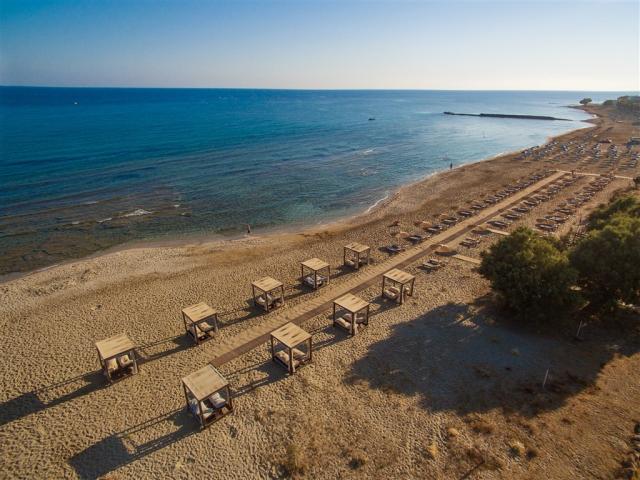 PARALOS KOSTA ALIMIA_beach(1).jpg