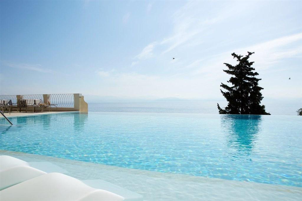 Main Pool view.jpg