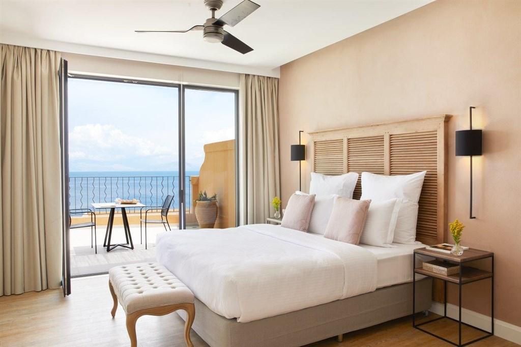 Deluxe Suite Private use Pool Bedroom.jpg