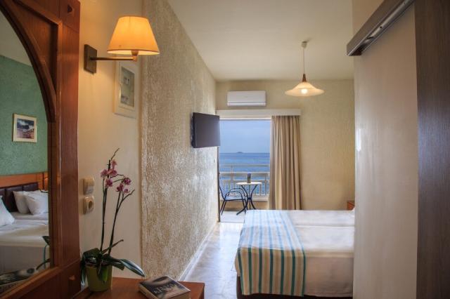 nShotels-Sunset-beach-Dbl-SV-room.jpg