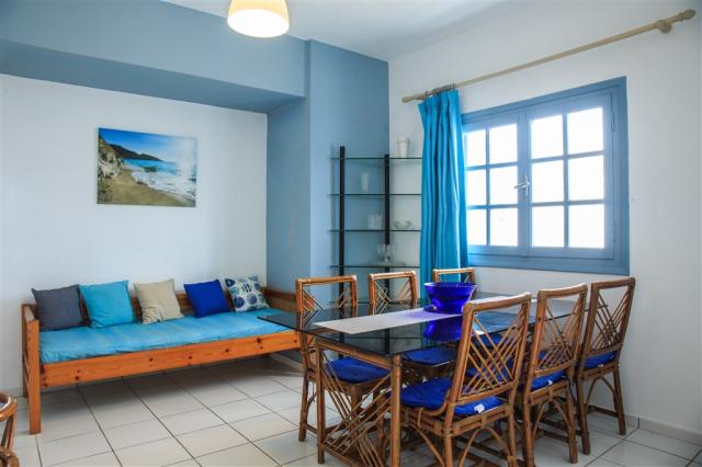Shotels Almare beach junior suite 6.jpg