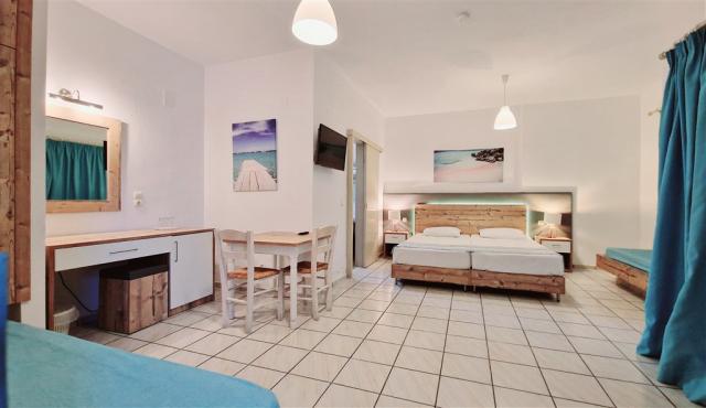 Shotels Almare Superios Dbl-triple GV-SSV.jpg