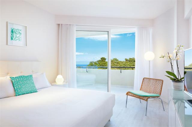 Cozy Retreat 04-large.jpg