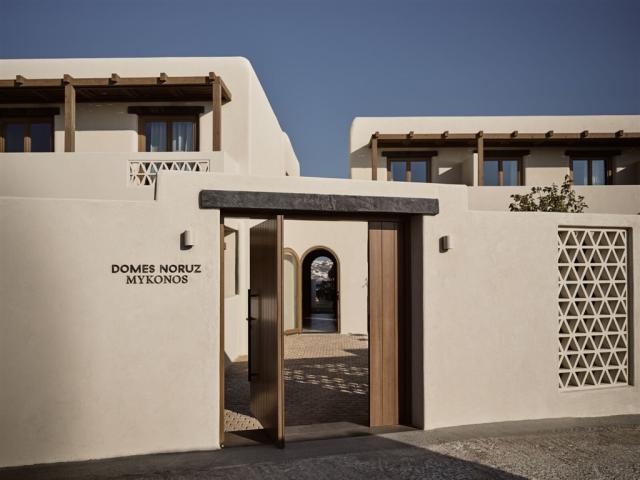 Main Entrance 01-medium1.jpg