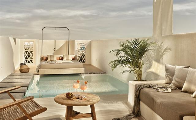 Sublime Suite Private Pool (6)-medium1.jpg