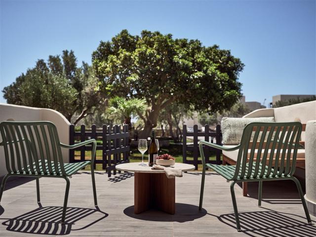 Evergreen retreat and deluxe outdoor living area.jpg