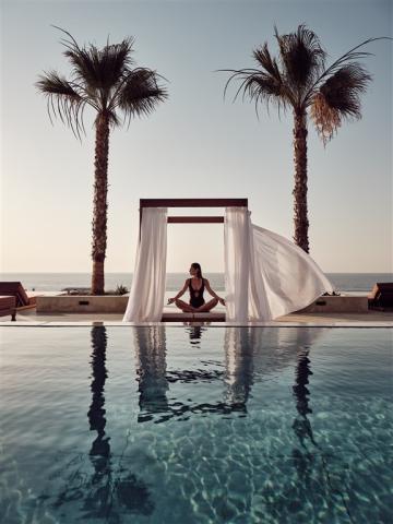 MAINPOOL (2).jpg
