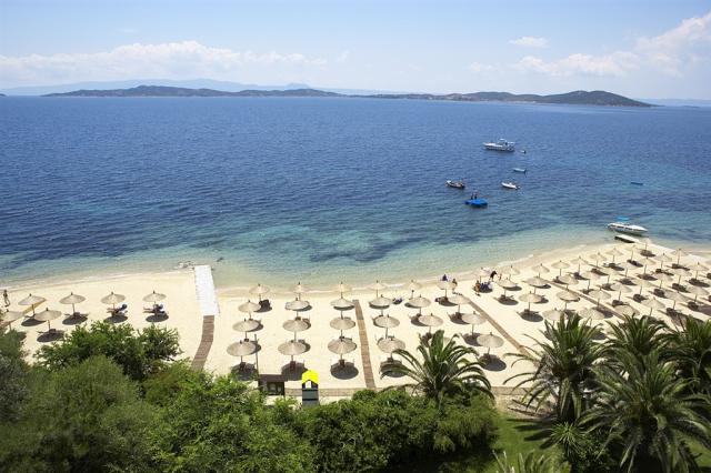 Eagles Palace beach 5.jpg