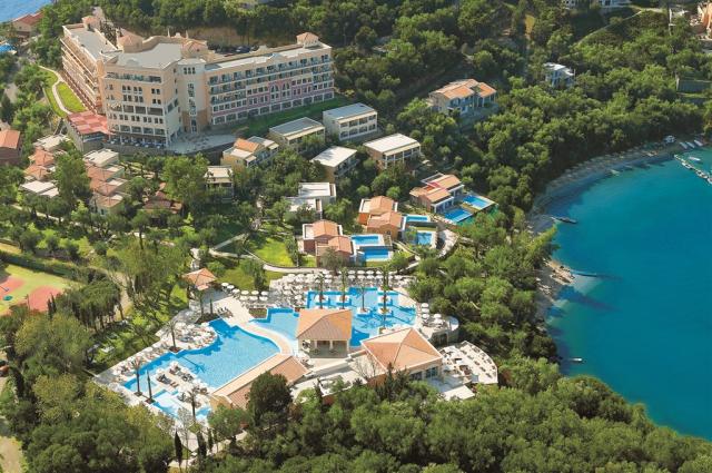 Eva Palace 1