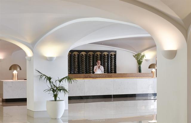 44-services-daphnila-bay-resort-corfu-22903.jpg