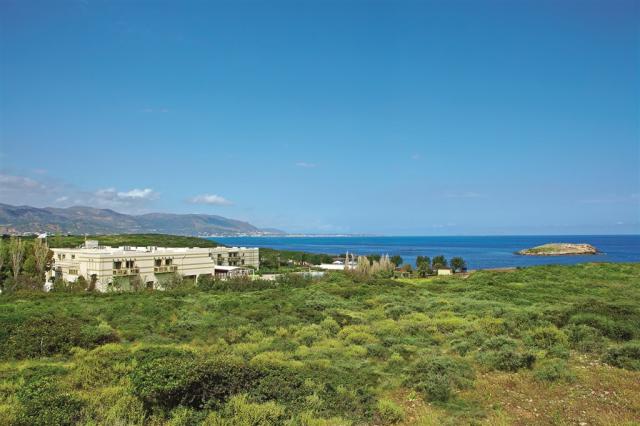 01. Meli Palace, a Magical Seaside Palace_high.jpg