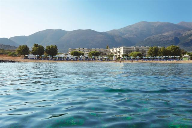 Meli Palace 38_high.jpg