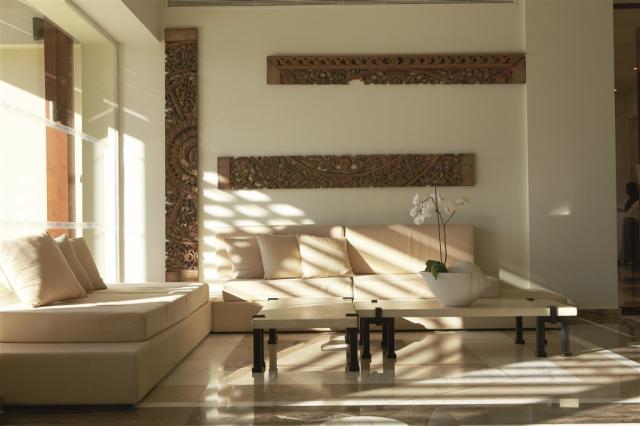 13-Lobby-Lounges.jpg