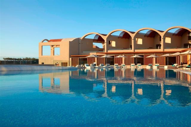 herdo-pool-0053-hor-clsc.jpg