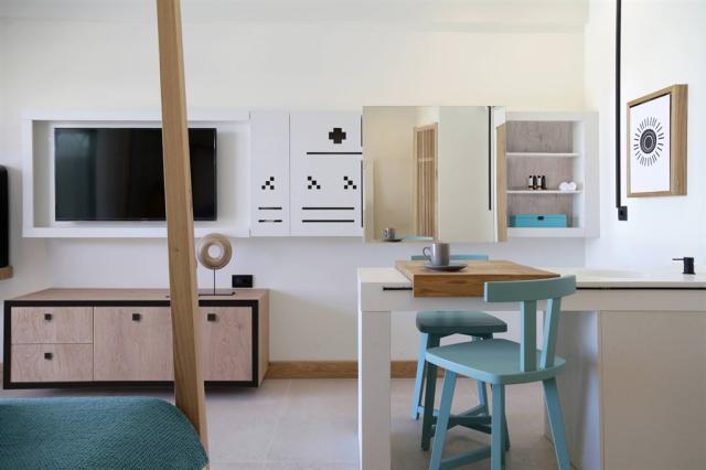 herdo-room-0003-hor-clsc.jpg