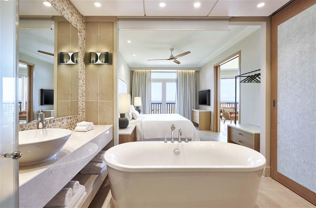 Premium Suite_Bedroom.jpg