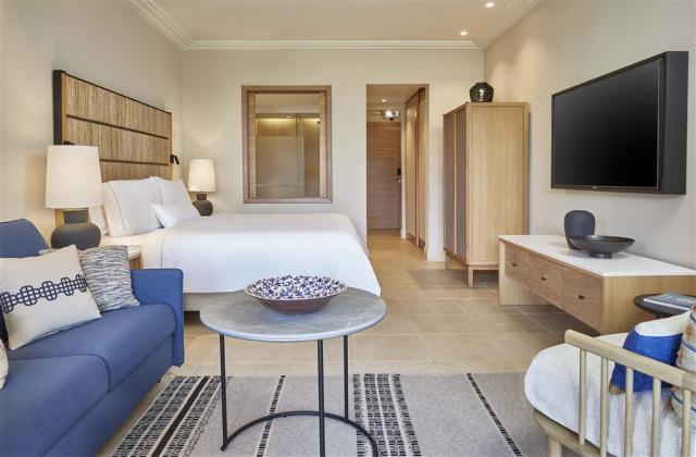 Premium Deluxe Bedroom1.jpg