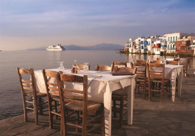 Traditional-Greek-Tavernas-across-Mykonos-Little-Venice.jpg