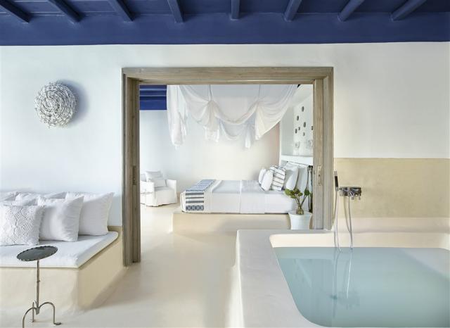 01-Z490_Endless-Blu-Villa-with-Private-Pool_72dpi.jpg