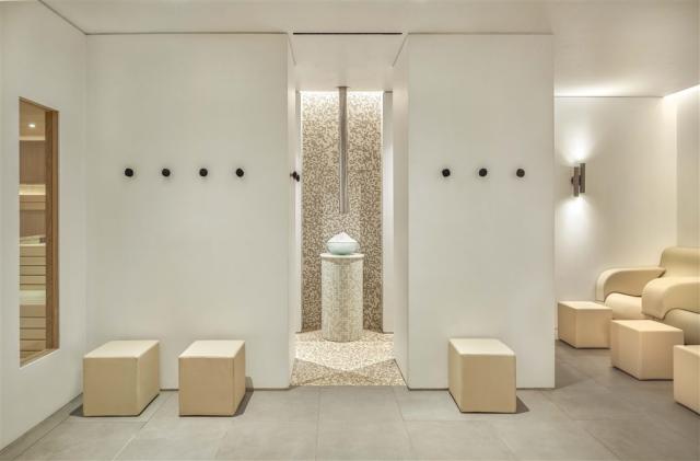 AWAY Spa_PT_0121 1.jpg