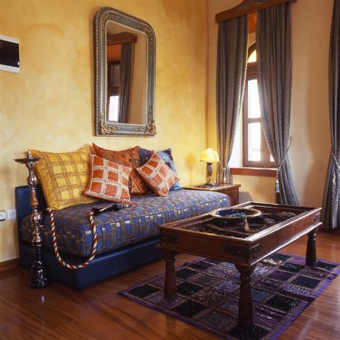 vosporos suite living room.tif