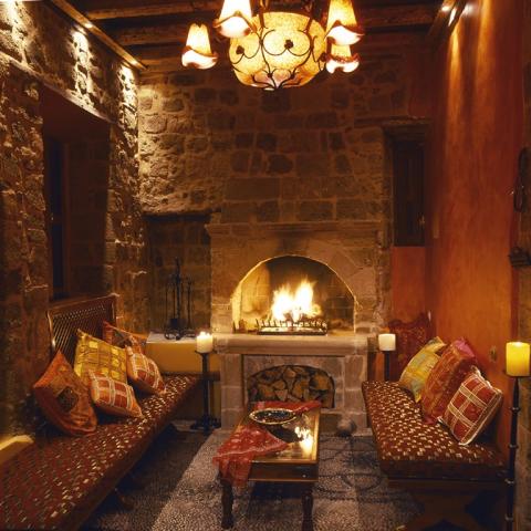 hotel reception area fireplace.tif