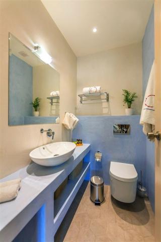 Incamera-110-008.jpg