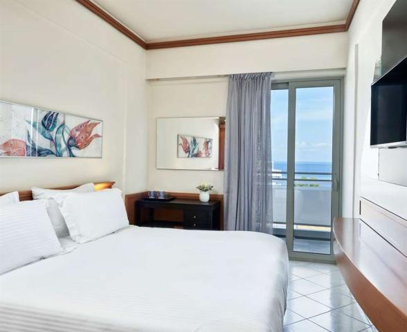 superior-guestroom-wb-sea-view-1.jpg