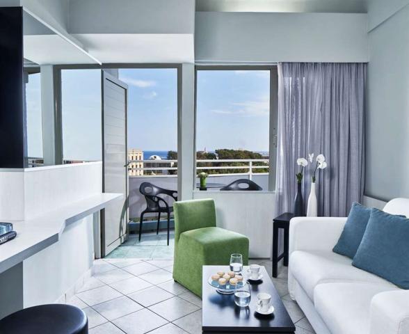 superior-suite-sea-view-aqua-mare-9.jpg