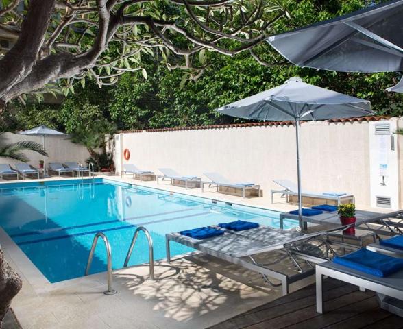 pool-aqua-mare.jpg