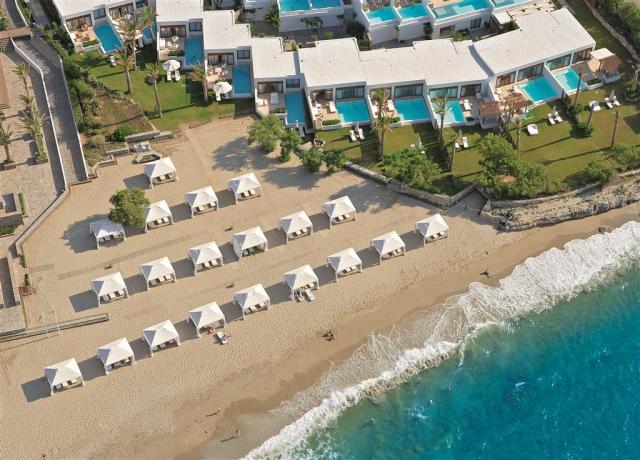 38-Exclusive-villas-beach.jpg