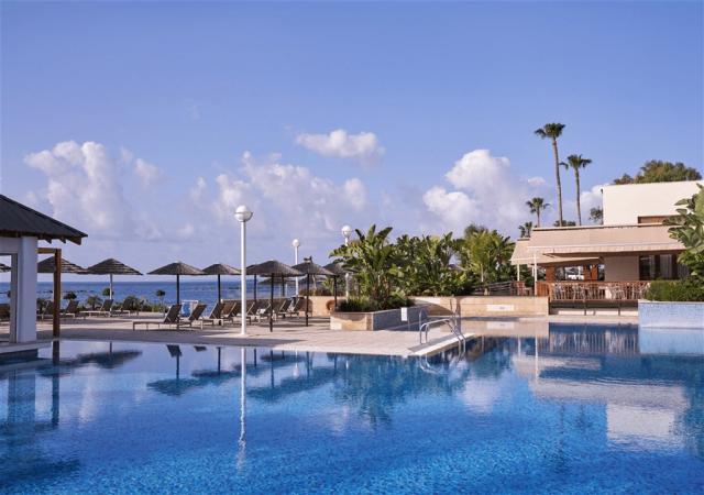 atlantica-miramare-beach-cyprus-limassol-3.jpg