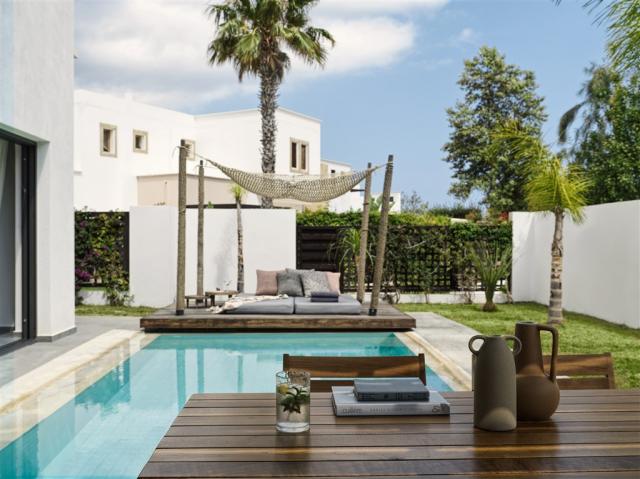 Bohemian Private Pool Suite 3.jpg