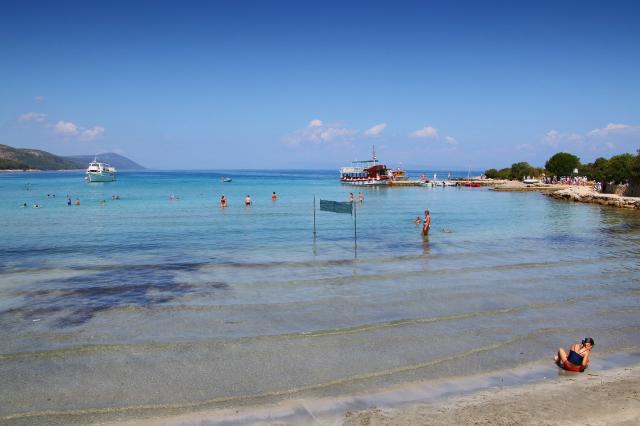 Výlety_Hvar Mlaska písečná zátoka