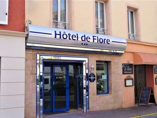 Hotel De Flore Saint Raphael 01