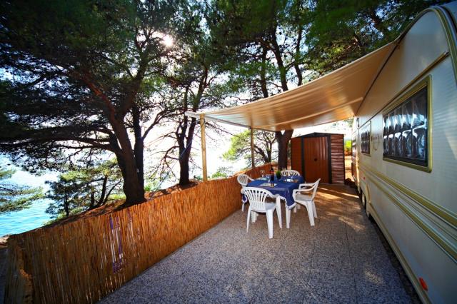 02 Chorvatsko Živogošče luxusní karavany 