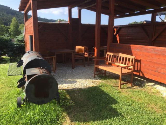 pergola s grilem