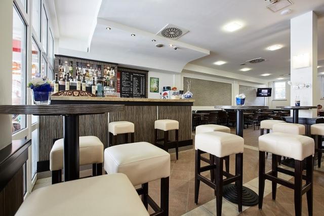 Termální lázně FLEXUM - restaurace
