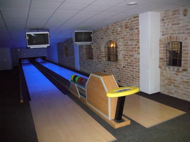 Bowling