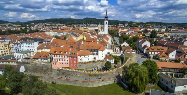 Písek, zdroj: JCCR