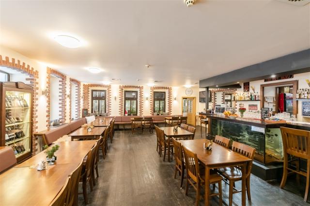 Restaurace